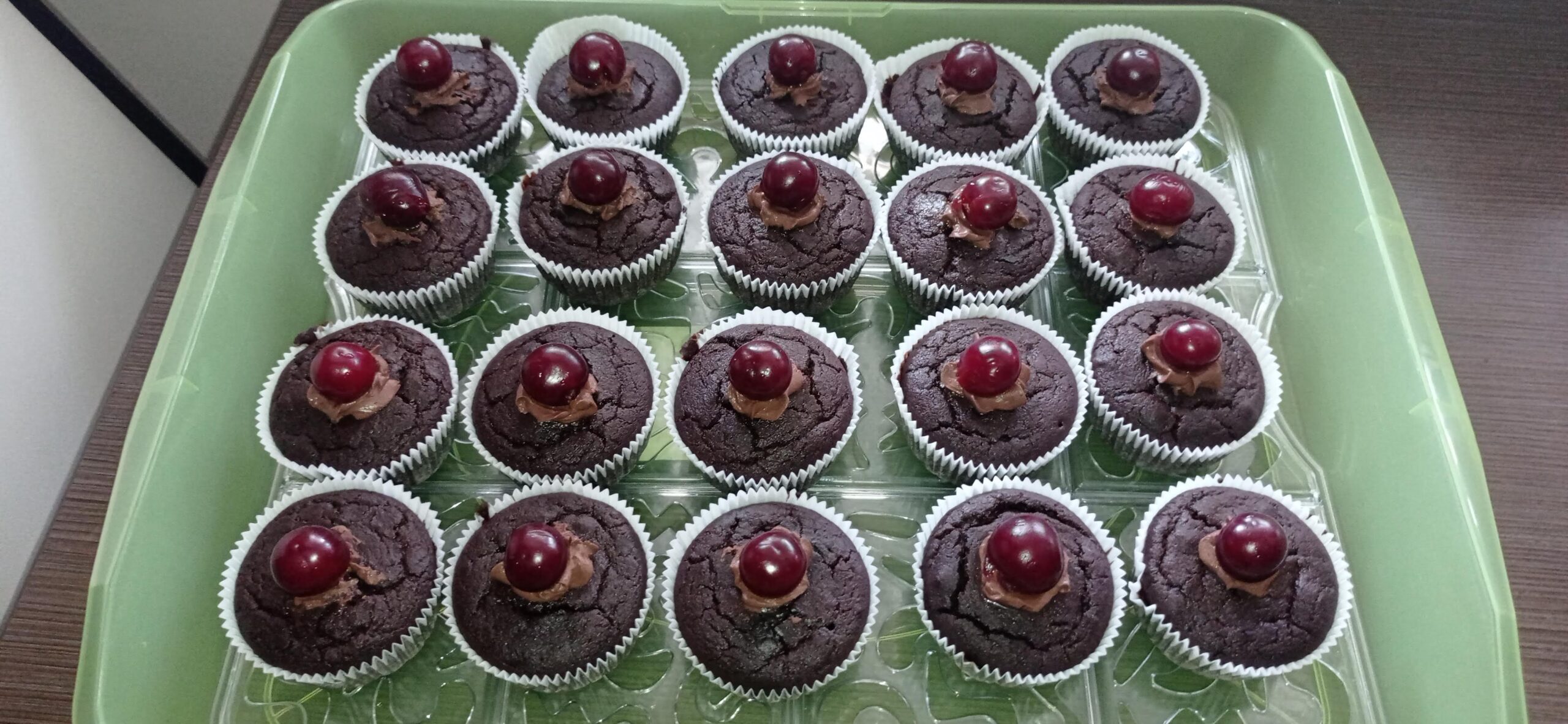 vegán csokoládés csicseriborsó muffin