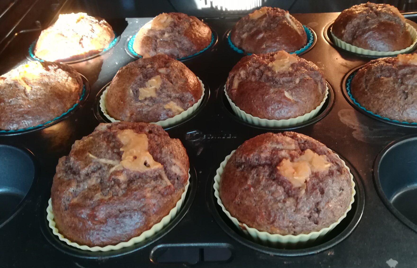 almás - lenmaglisztes muffin